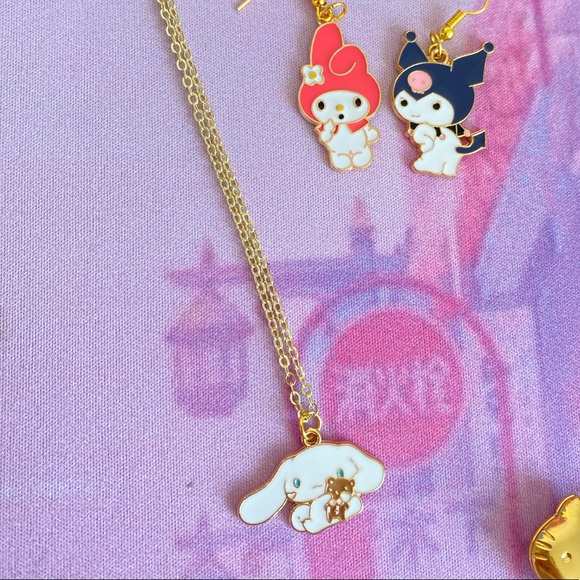 Kawaii Sanrio Jewellery Bundle 🌸 MyMelody + Kuromi, Hello Kitty, Cinnamoroll - Picture 4 of 7